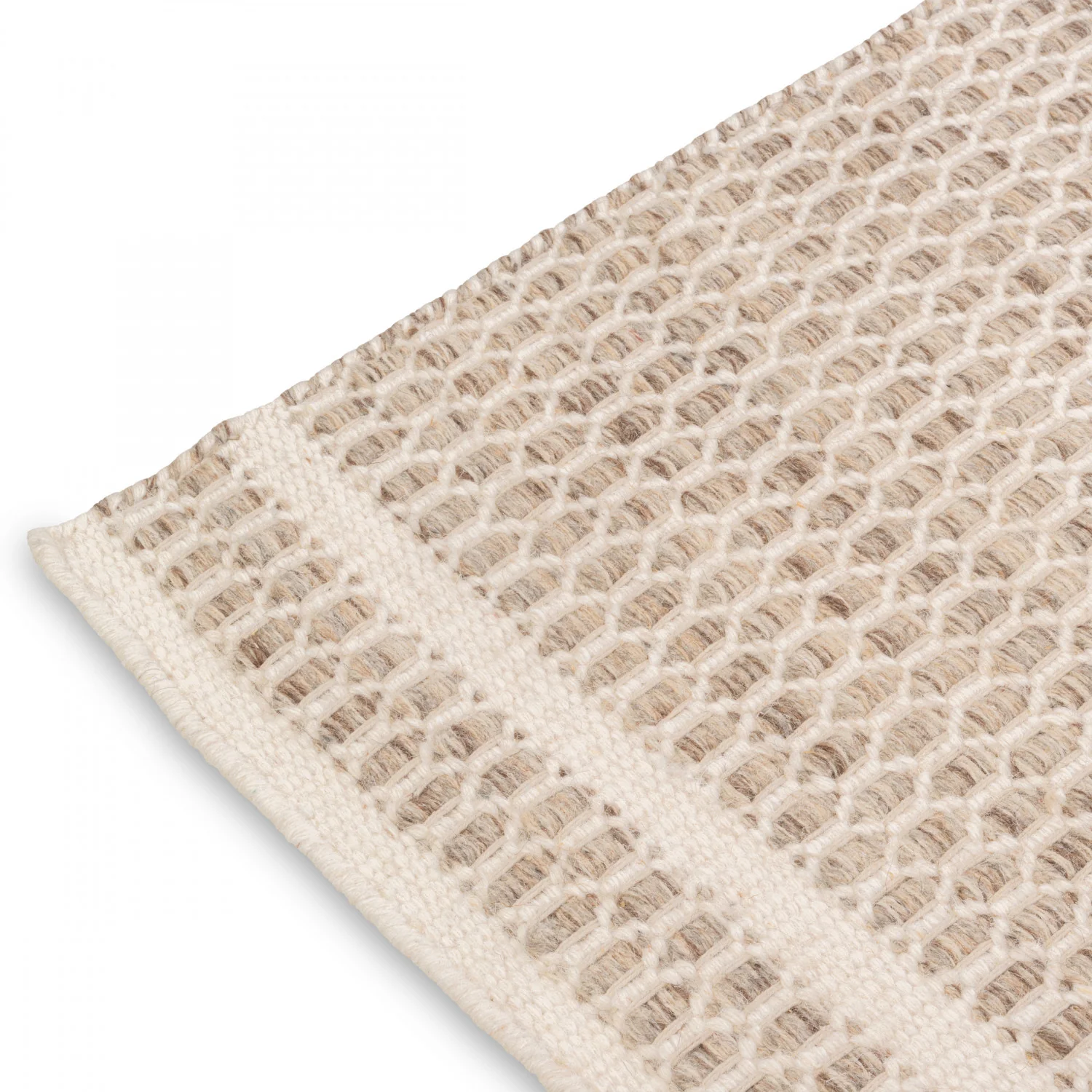 Alaska Reversible Modern Rug - 5' x 8' - Beige/Brown - Image 4