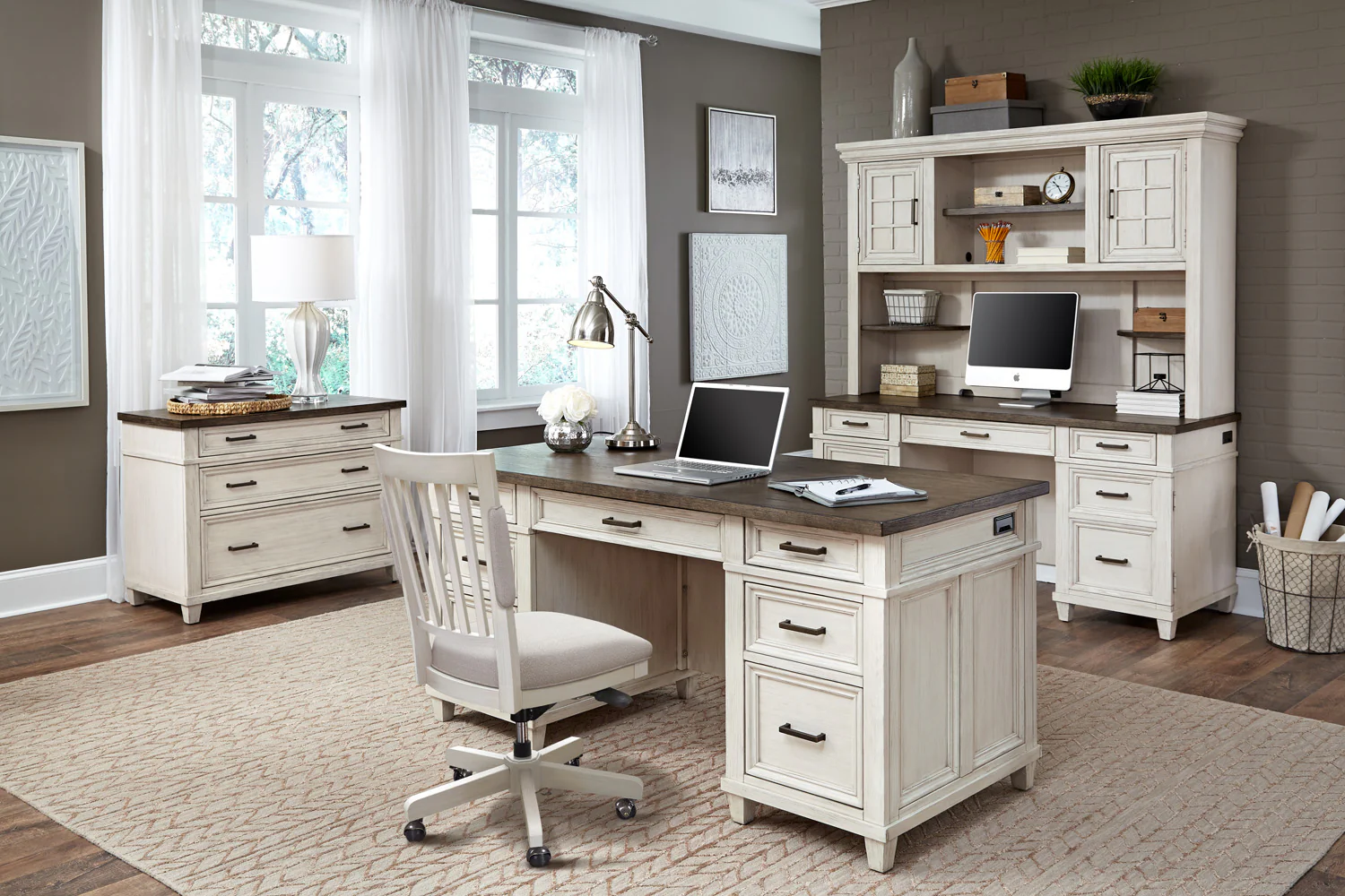 Caraway Executive Desk - Aged Ivory - Image 2