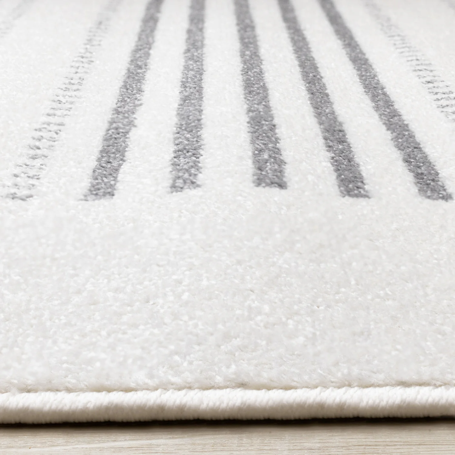 Claremont Sleek Modern Lines Area Rug - 8' X 11' - White/Grey - Image 5