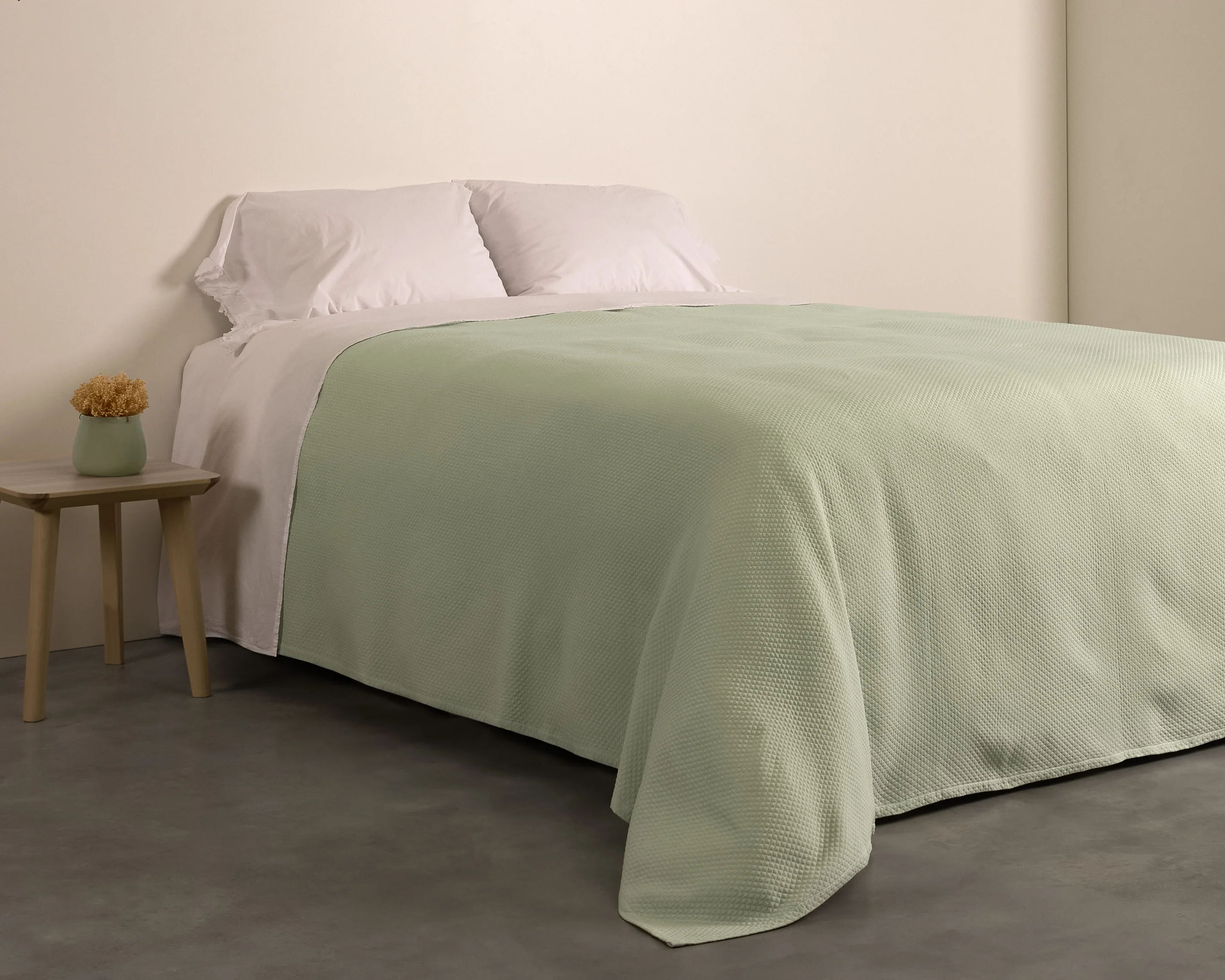 Cotton House Portugal Coverlet 90" x 90" - Diamante Green
