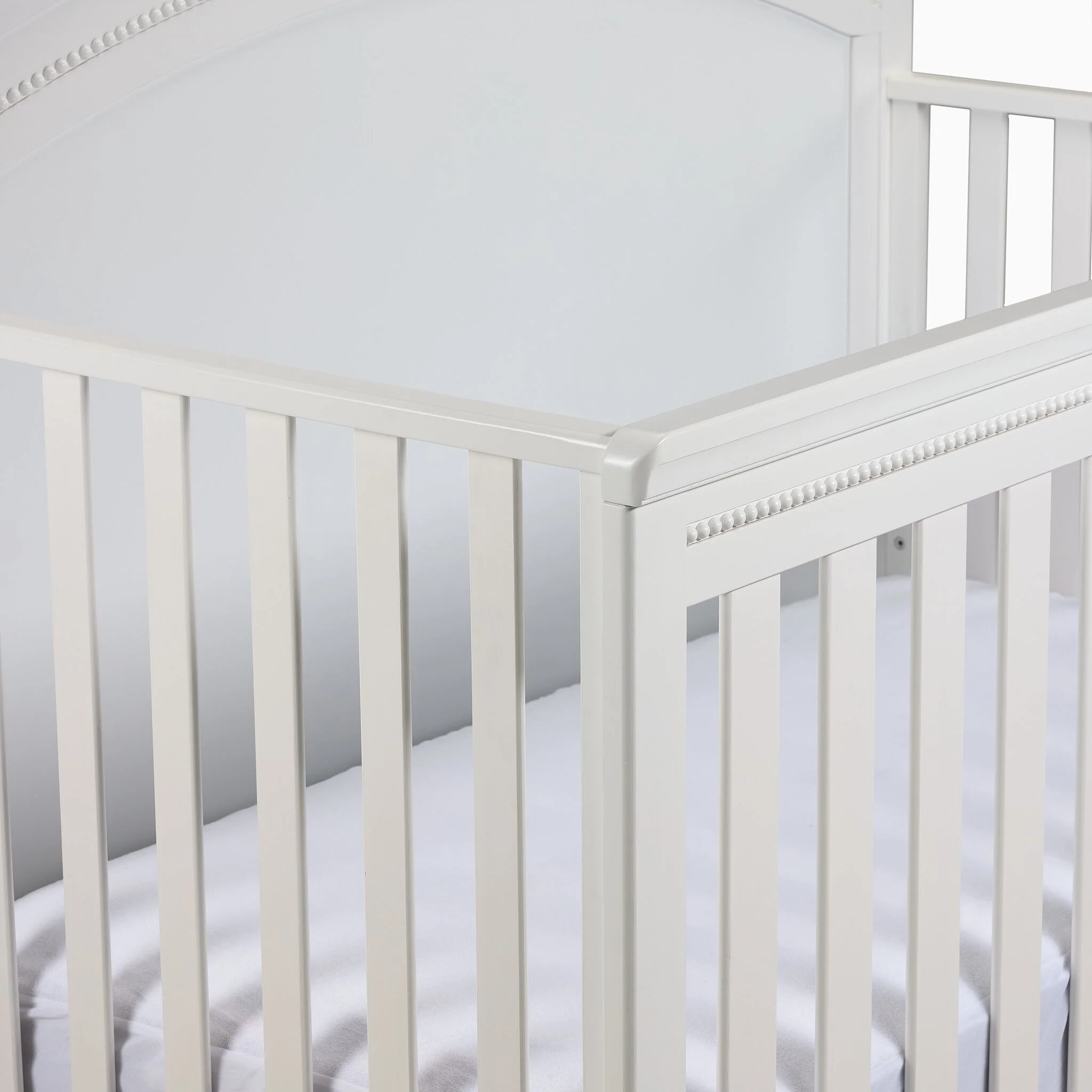 Delta Children Taylor 6-in-1 Convertible Baby Crib - Bianca White - Image 3