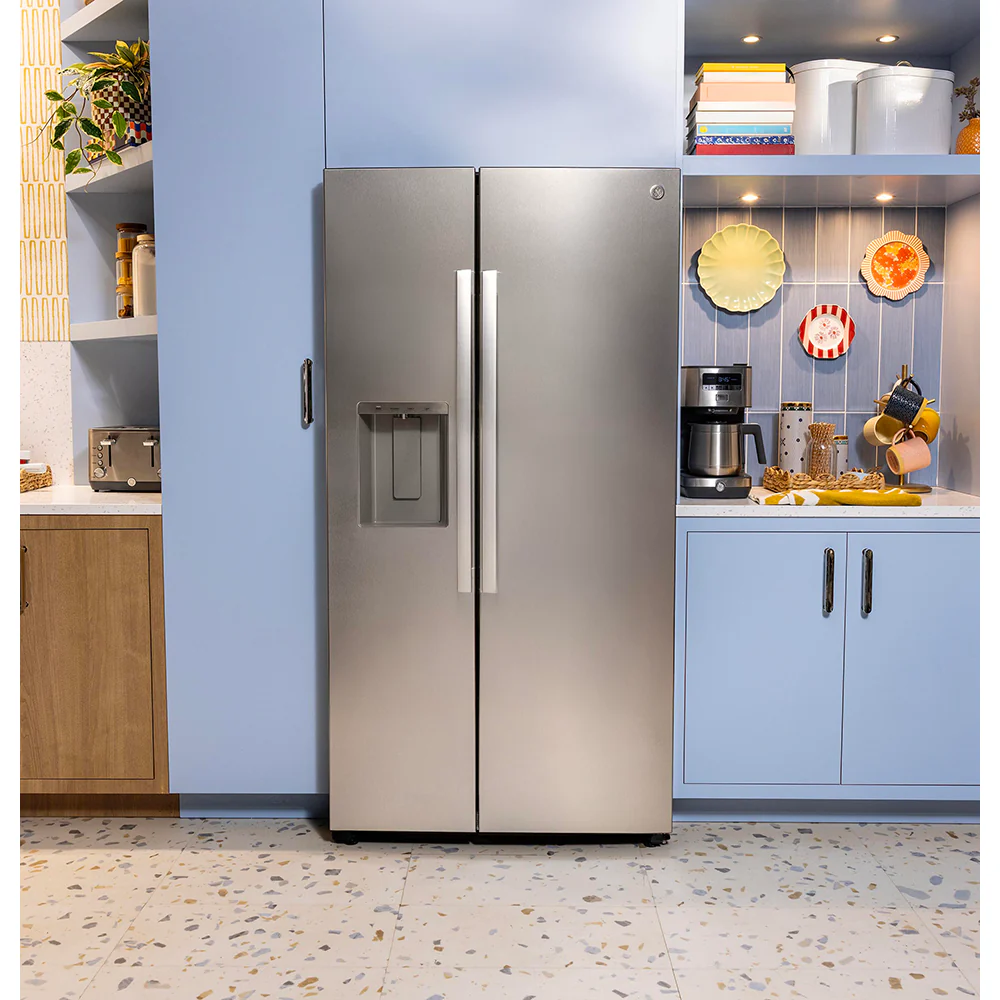 GE 36" 28.0 Cu. Ft. Stainless Steel Side-by-Side Refrigerator with Ice and Water Dispenser – GSS28PYYFS - Image 2