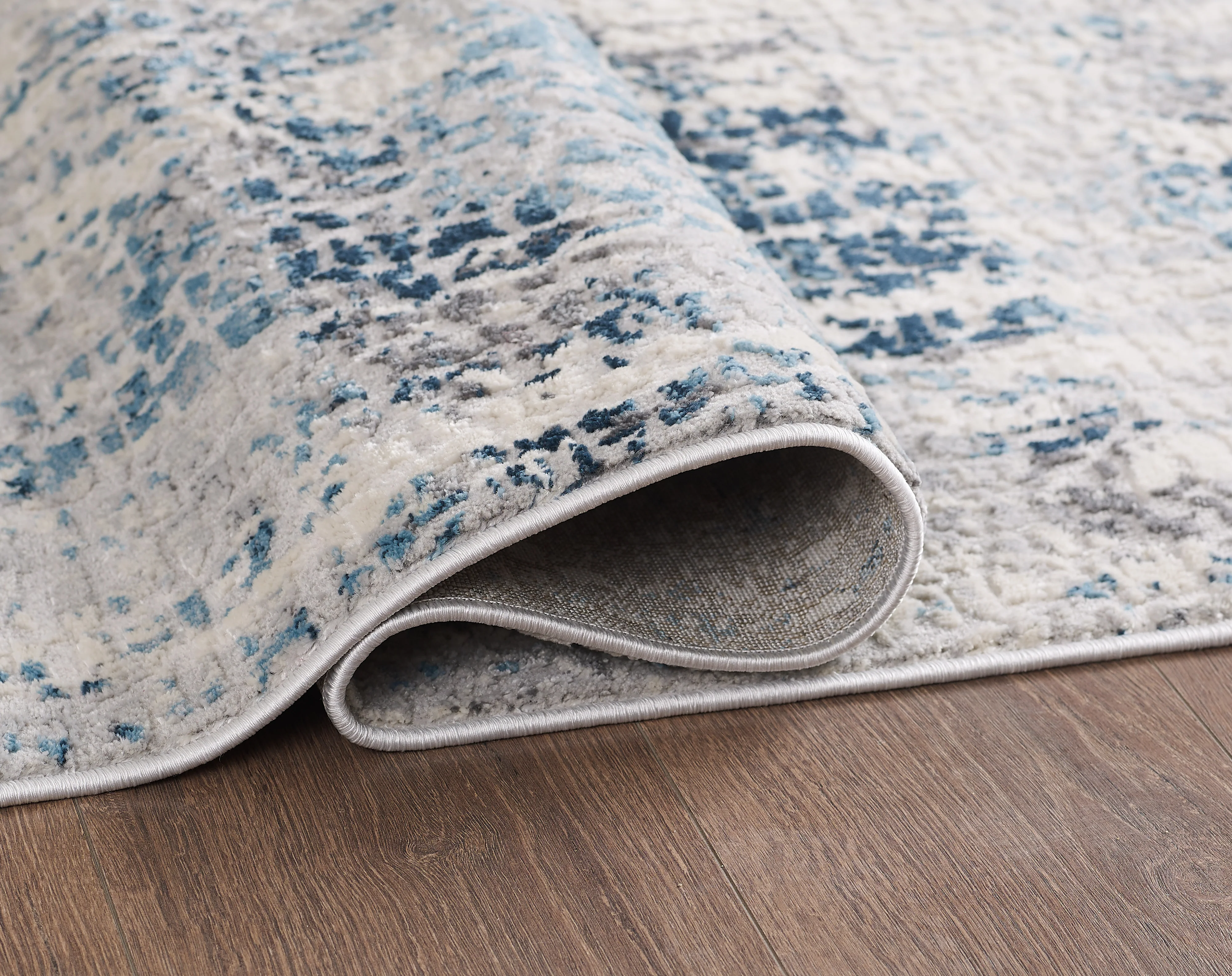 L2 Decor Cozy Area Rug 5' x 8' with Underpad - Cream, Light Blue - Image 3