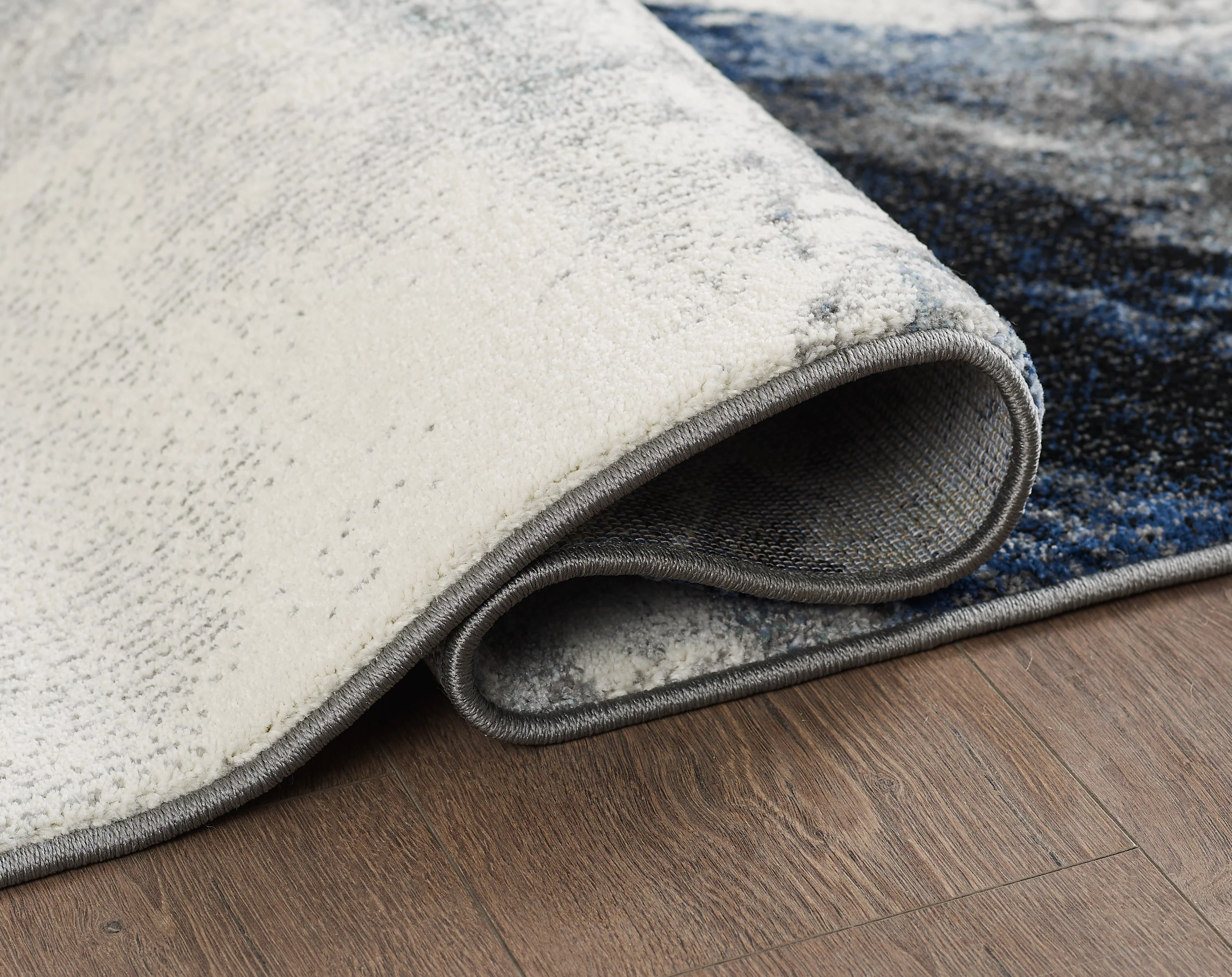 L2 Decor Diamond Area Rug 7' x 10' with Underpad - Blue - Image 3
