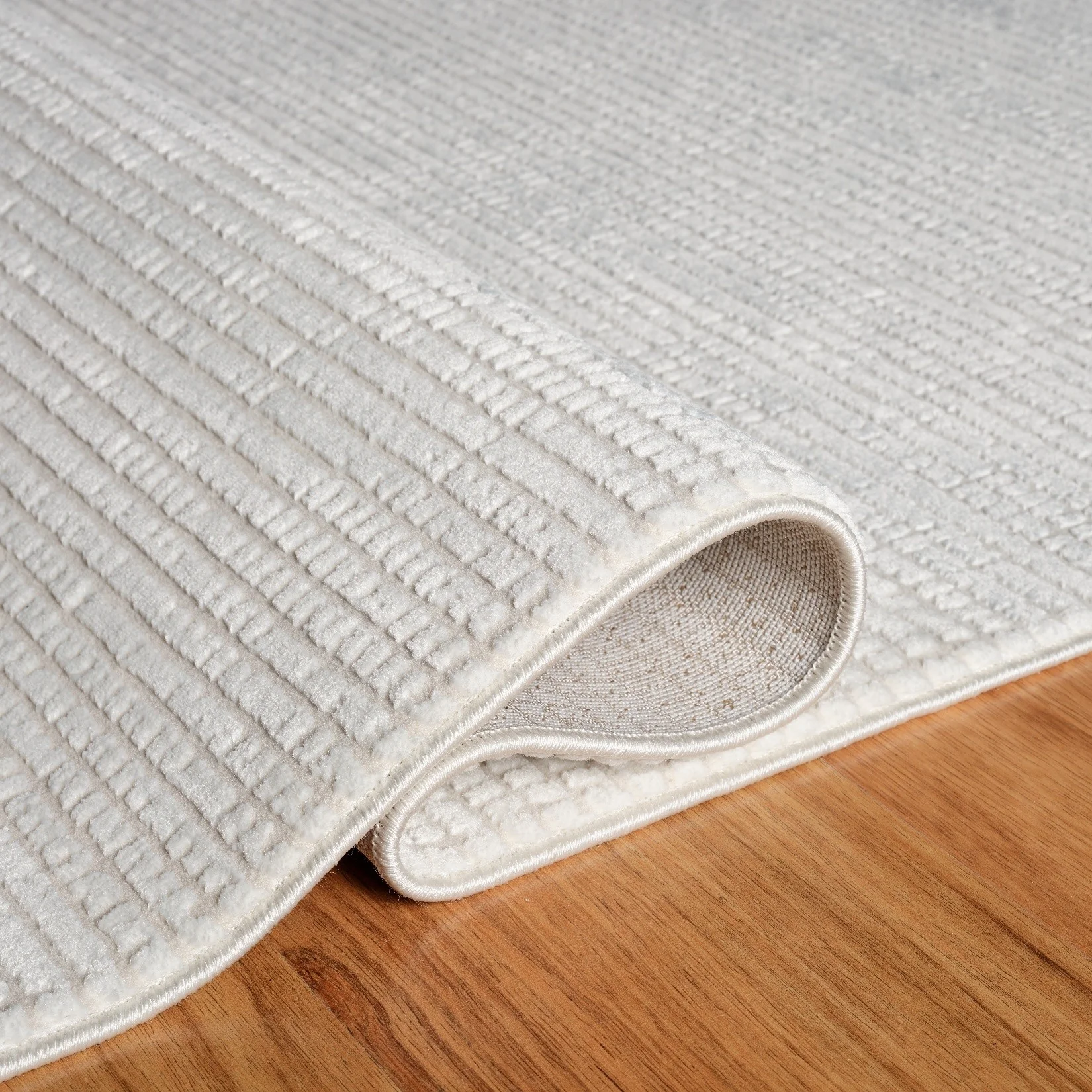 L2 Decor Karizma Area Rug 8' x 11' - Cream - Image 3
