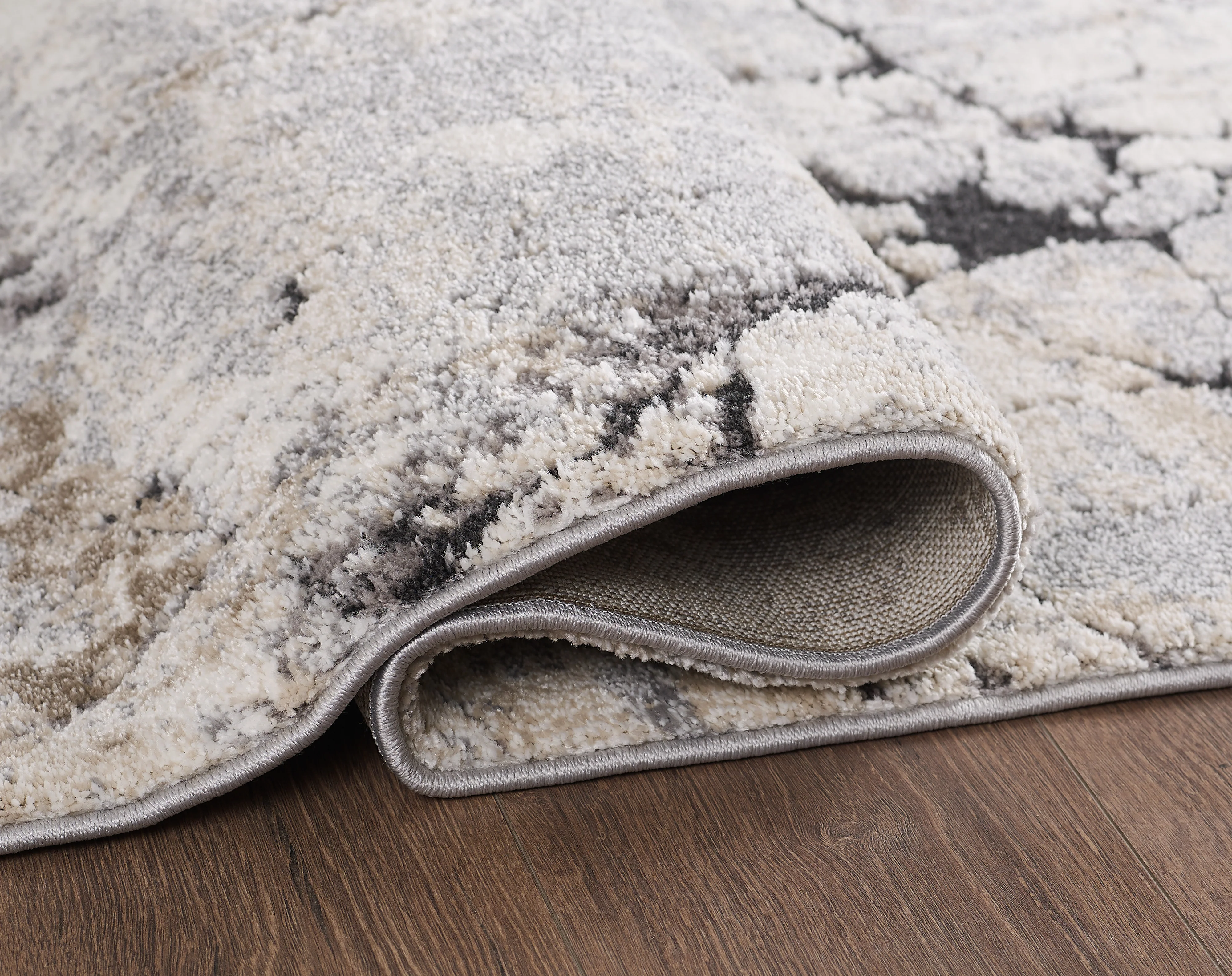 L2 Decor Panorama Area Rug 8' x 11' - Grey - Image 3