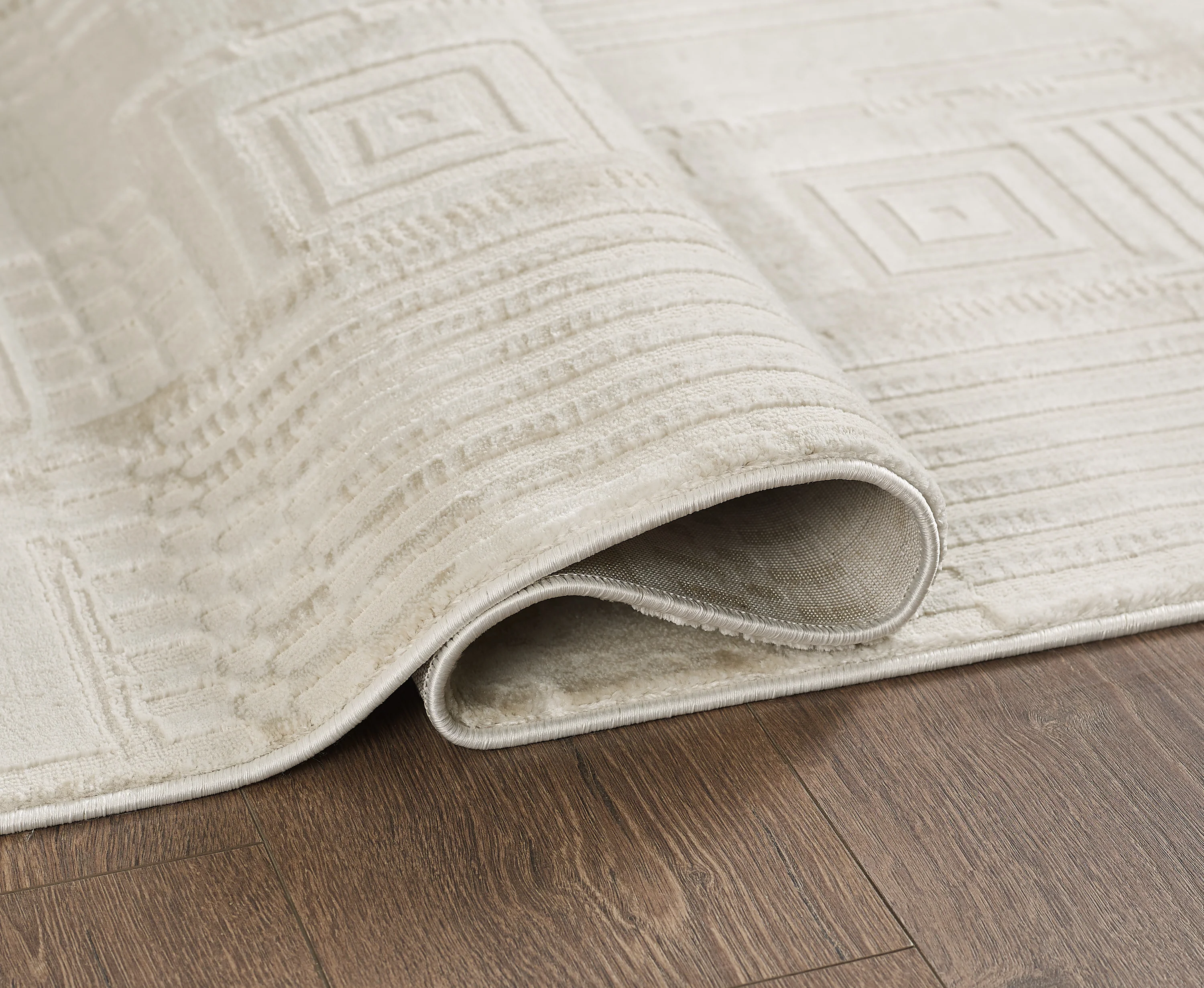 L2 Decor Petra Area Rug 7' x 10' - Cream - Image 3