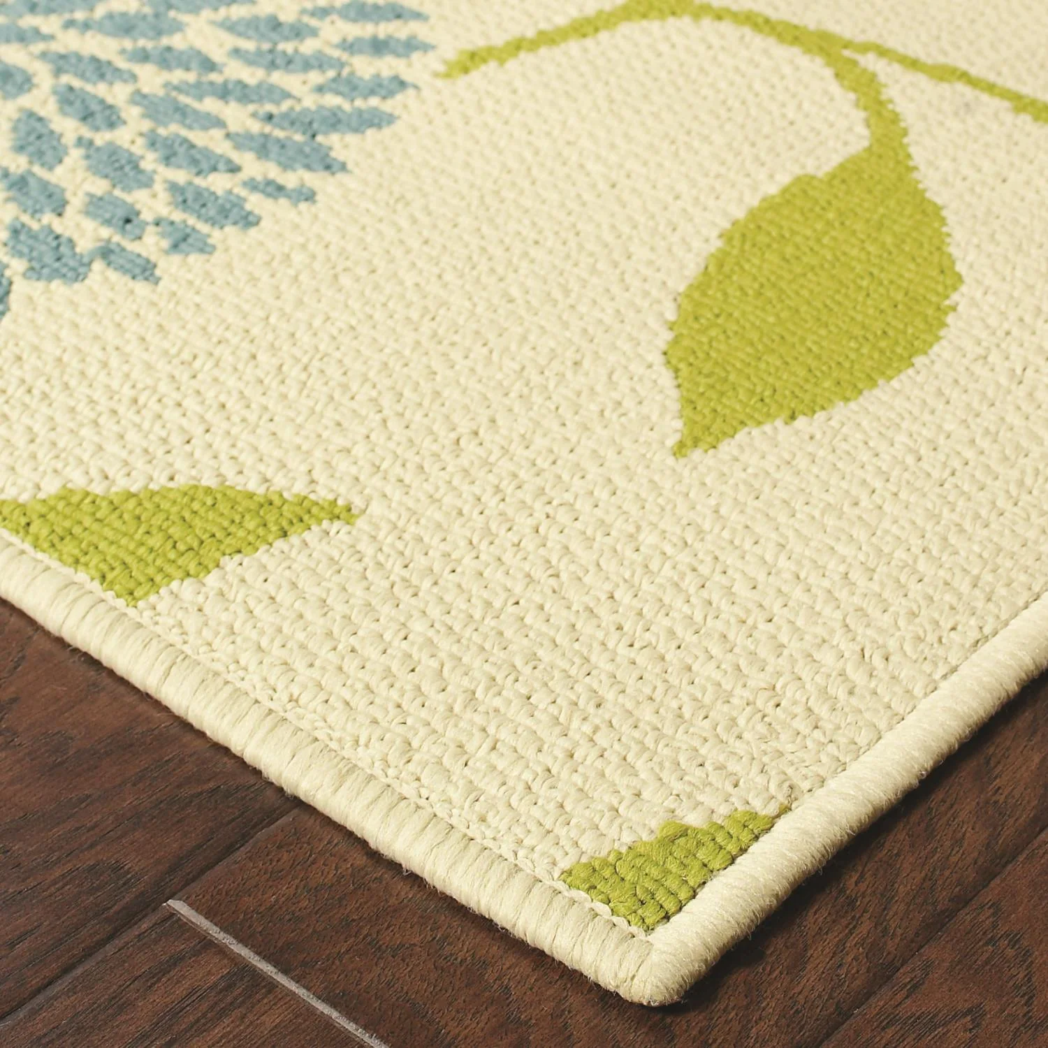 Lagoon W8327YL Floral Indoor/Outdoor Area Rug (3'7"X5'6") - Image 3