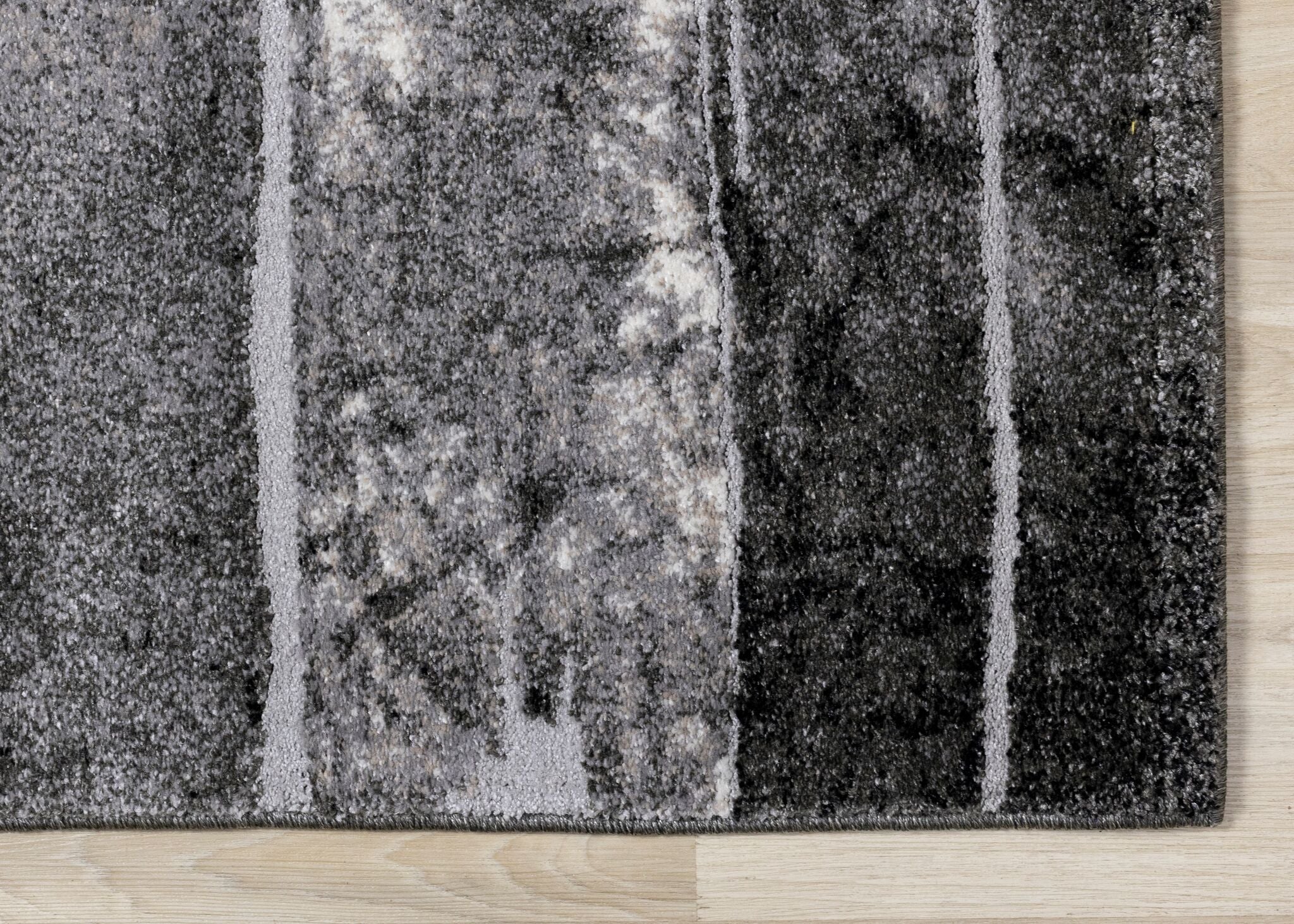 Montana 5'3" x 7'7" Barn Door Area Rug - Grey, Cream - Image 4
