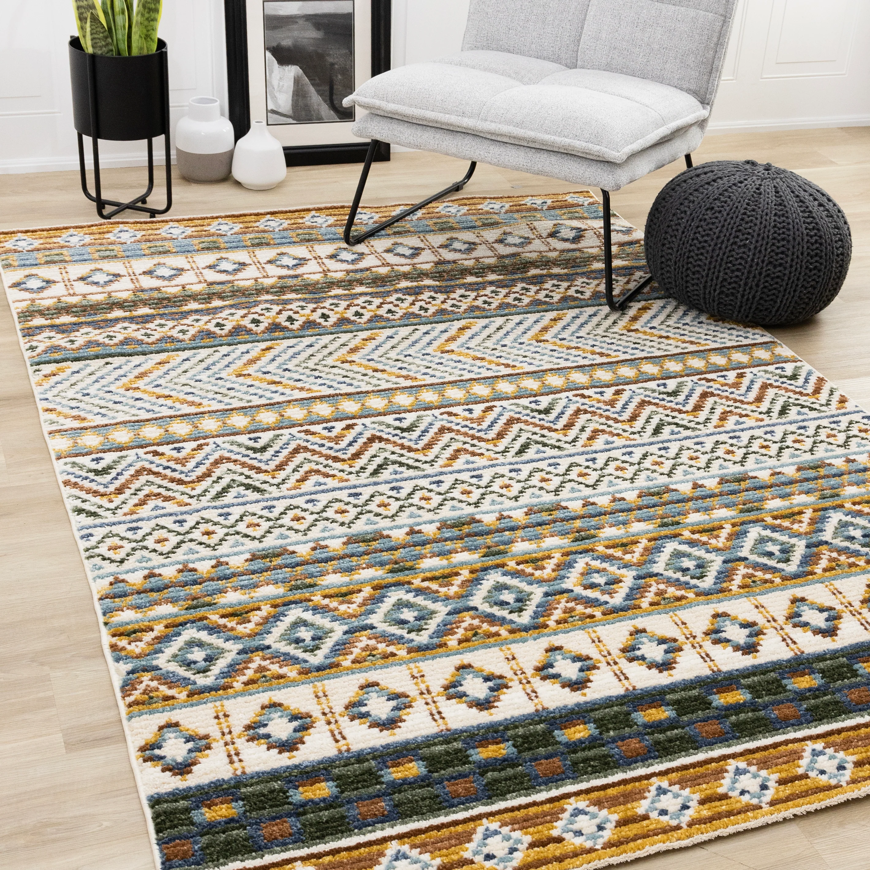 Nala 5'3" x 7'7" Intricate Southwestern Design Area Rug - Yellow, Blue, Green - Image 2