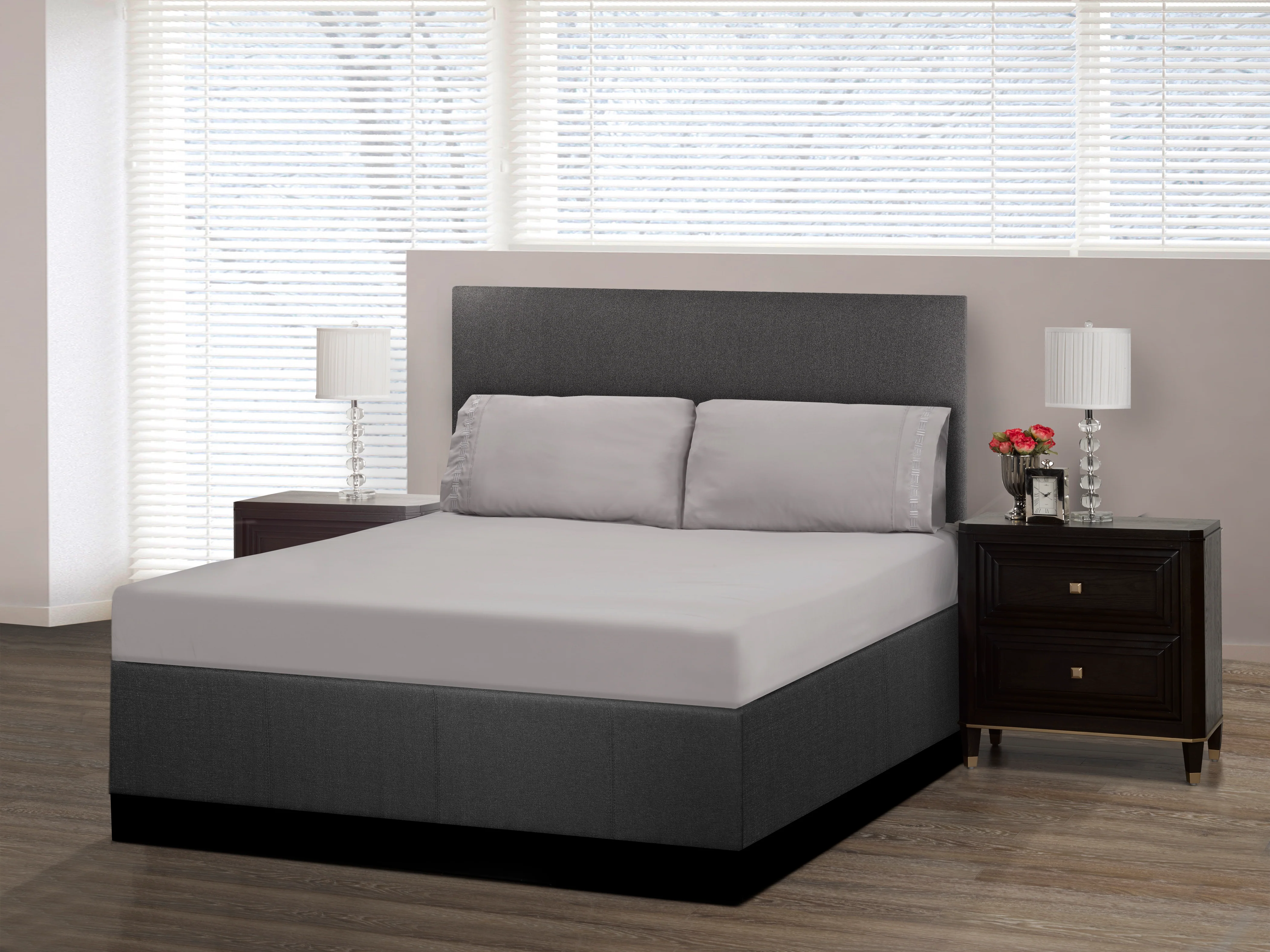 Nilus King Sheet Set - Light Grey - Image 2