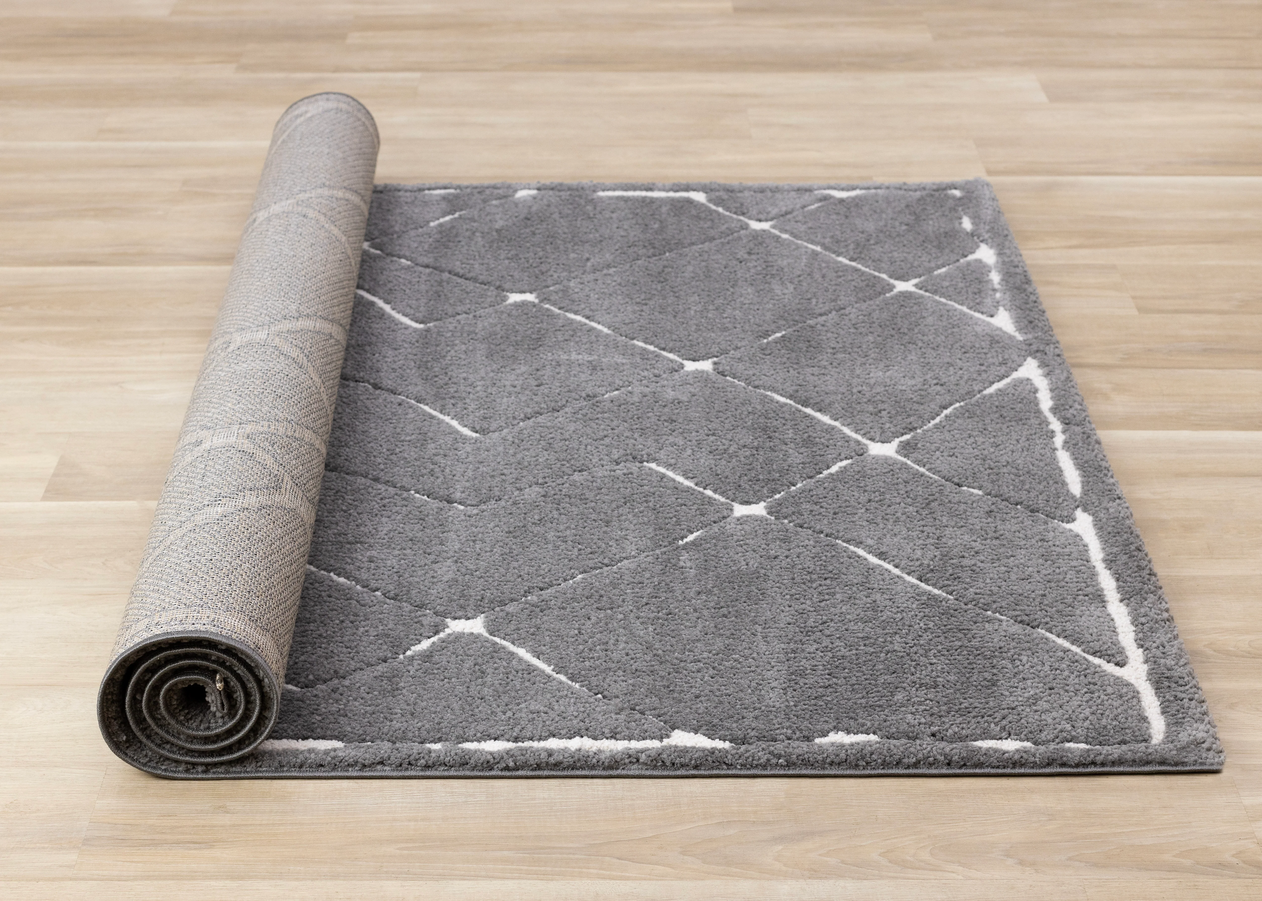 Obsidian 5'3" x 7'7" Broken Lattice Area Rug - Grey, White - Image 8